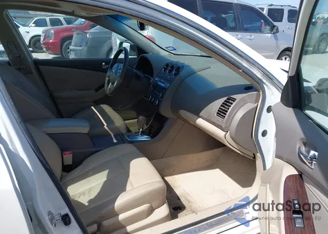 2011 Nissan Altima 2.5 S из США, поврежденный, VIN 1N4AL2AP1BN430988